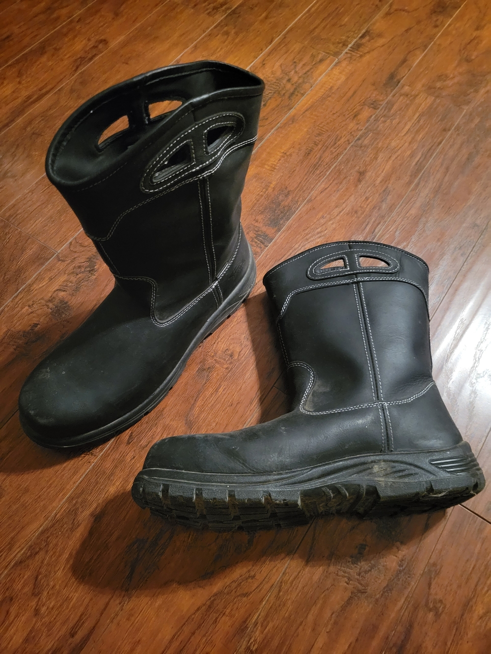 Avenger Black Work Pull-On Boots